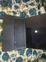 Apple MacBook Air M3 (2024) – 2 Months Old – Good Conditio – Bangalore