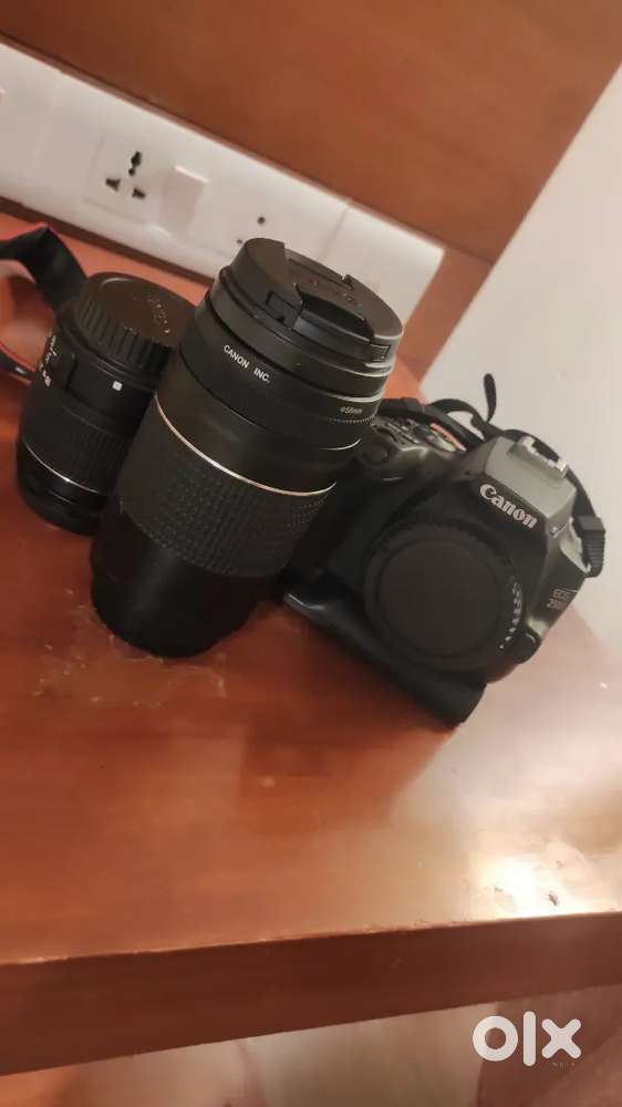 DSLR - Canon 250D with 18-55mm & 75-300mm lens for Sale