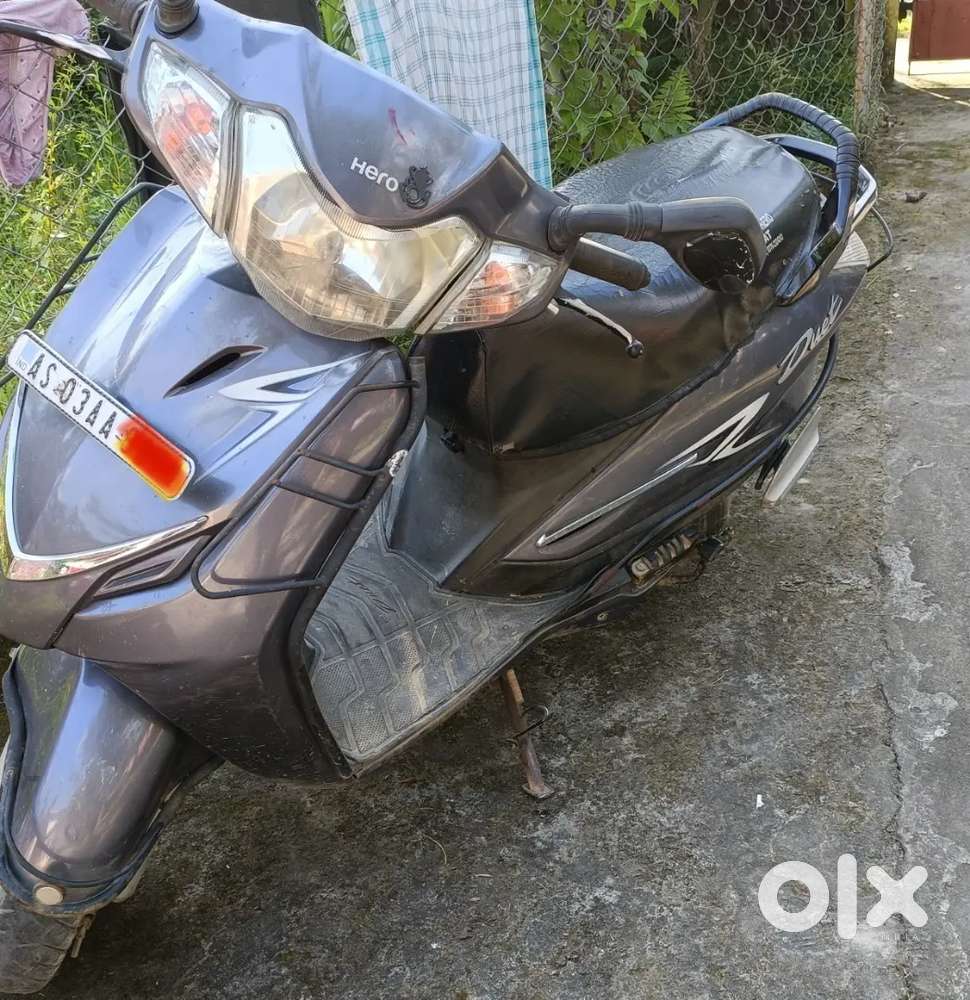 Duet scooty Sep 2019 brought @ 35000