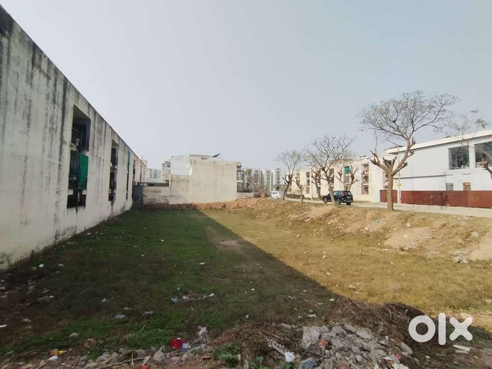 TDI City 241 Yard Corner Single Lane Plot Sector 117 Mohali