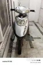 Hero Electric Falsh Scooter