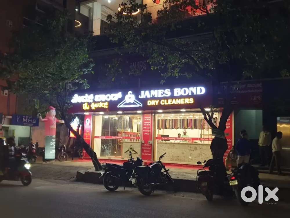 Showroom Job in Bangalore 15000 salary + room in Bangalore