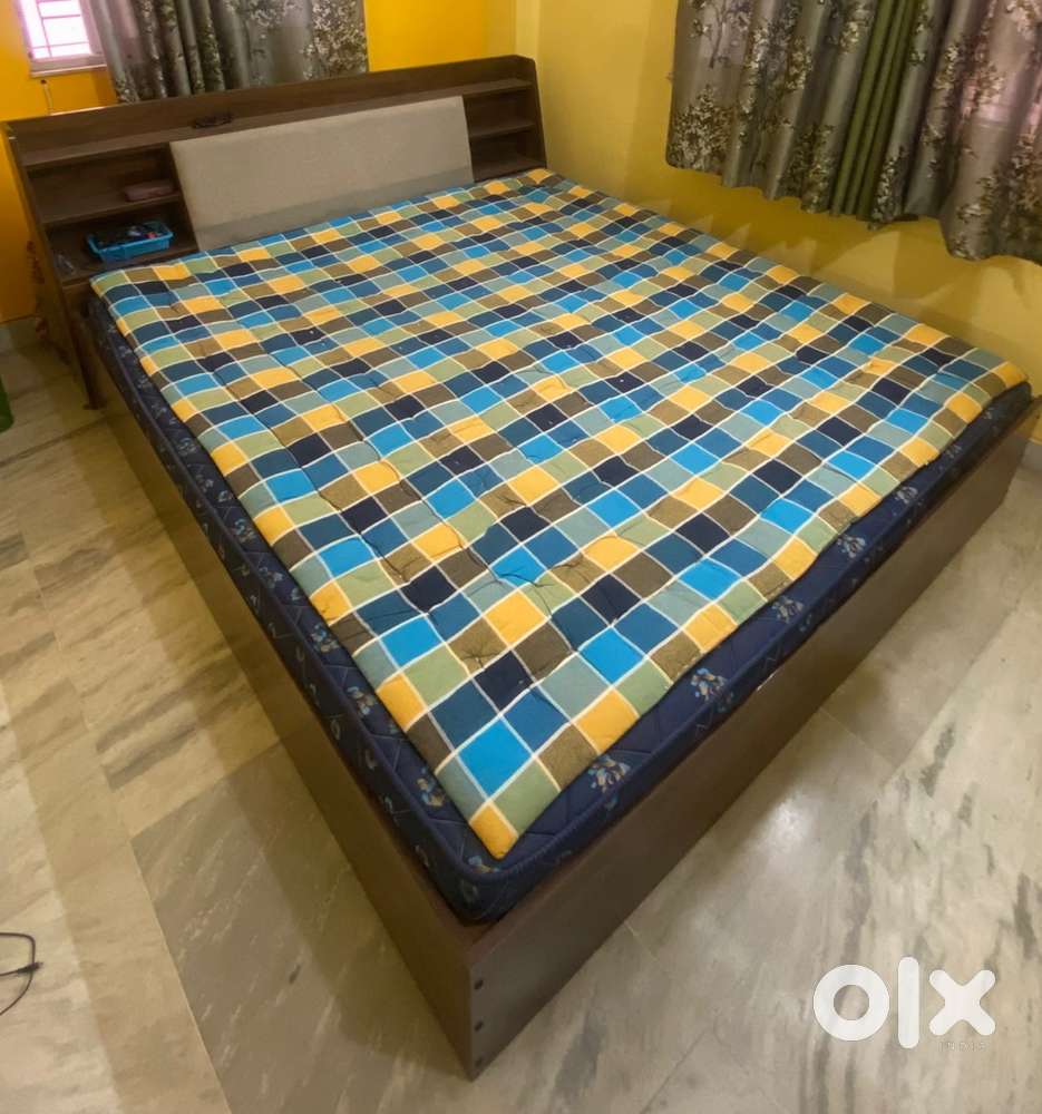 WAKEFIT KING SIZE BED WITH STORAGE & MATTRESS