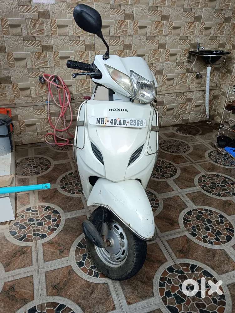 Good condition, one hand