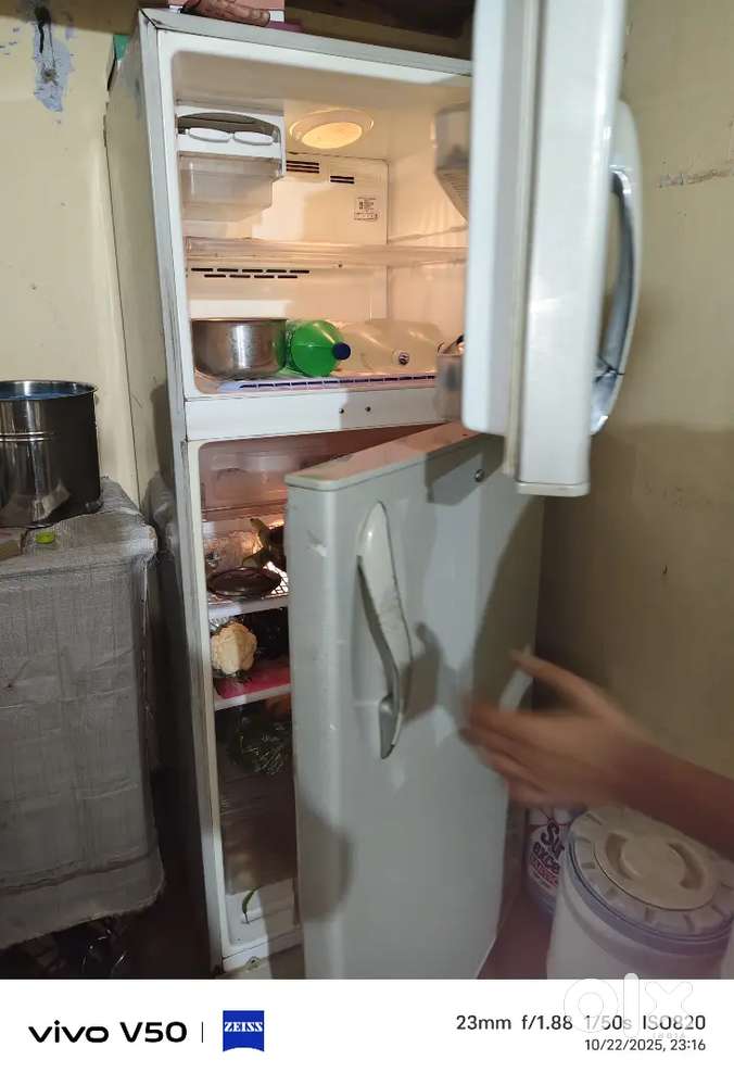 LG refrigerator