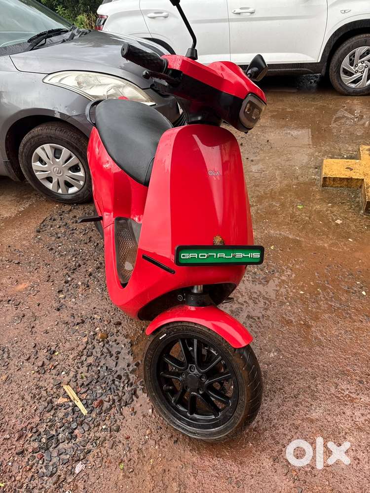 OLA Red colour  for sale in mint condition