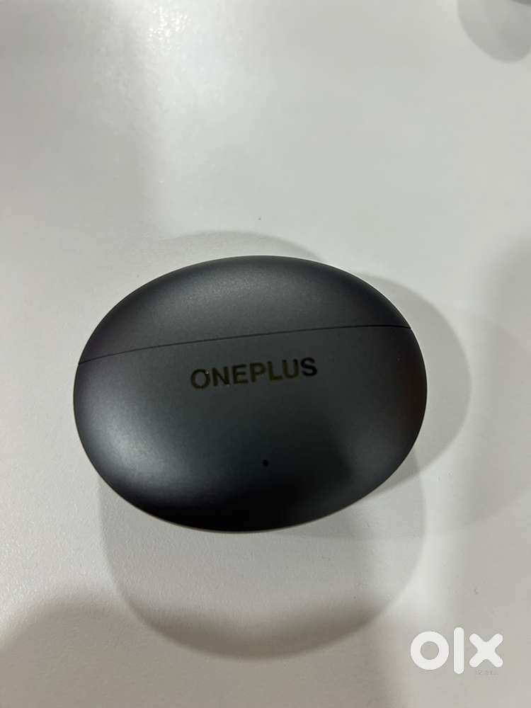 One plus Buds 4