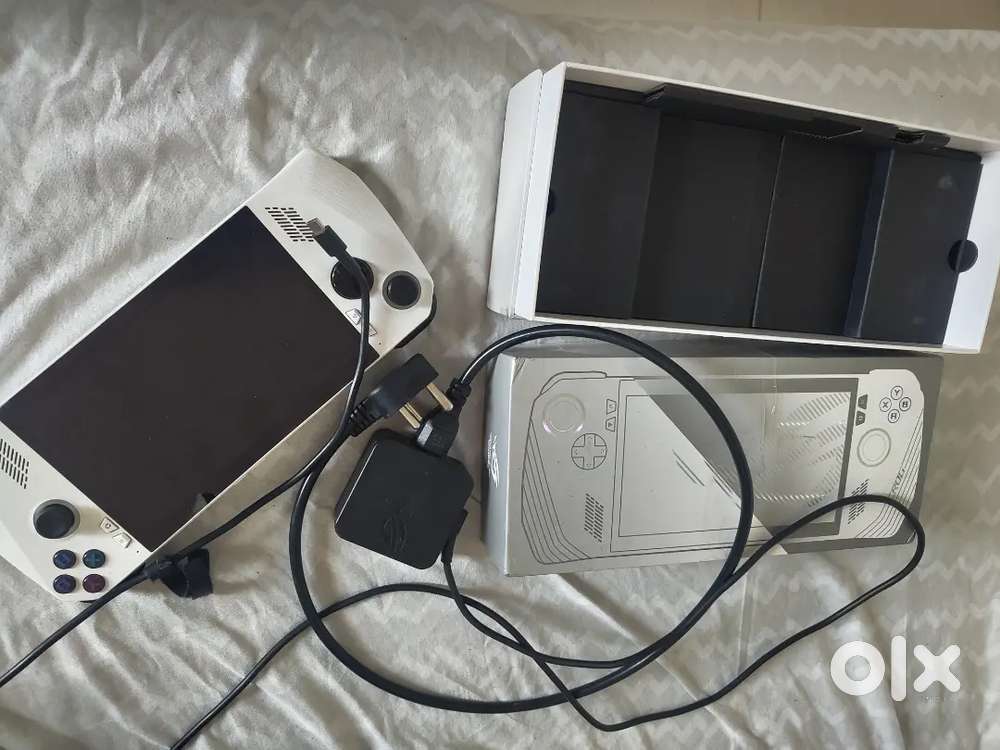 ASUS ROG ALLY Z1 EXTREME