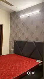 Urgent need of a girl to share a room in 3bhk flat