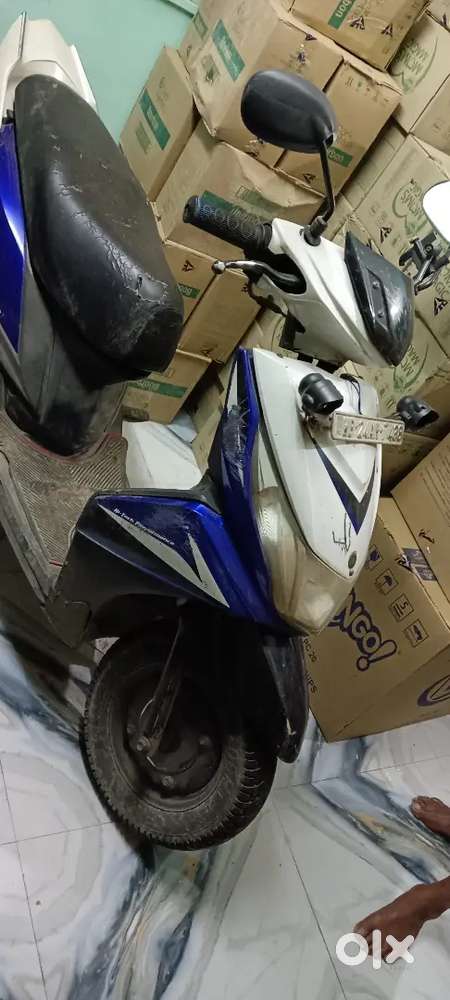 Yamaha Cygnus Ray Z avarage condition