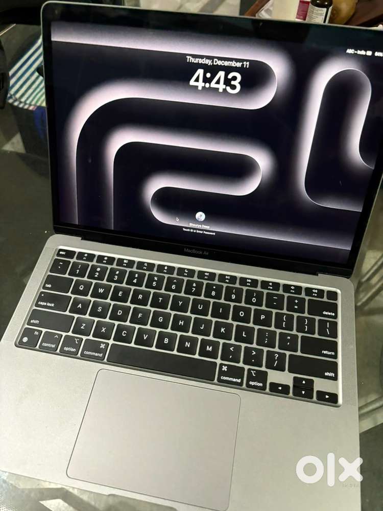 Apple MacBook Air  M1 - Under Warranty