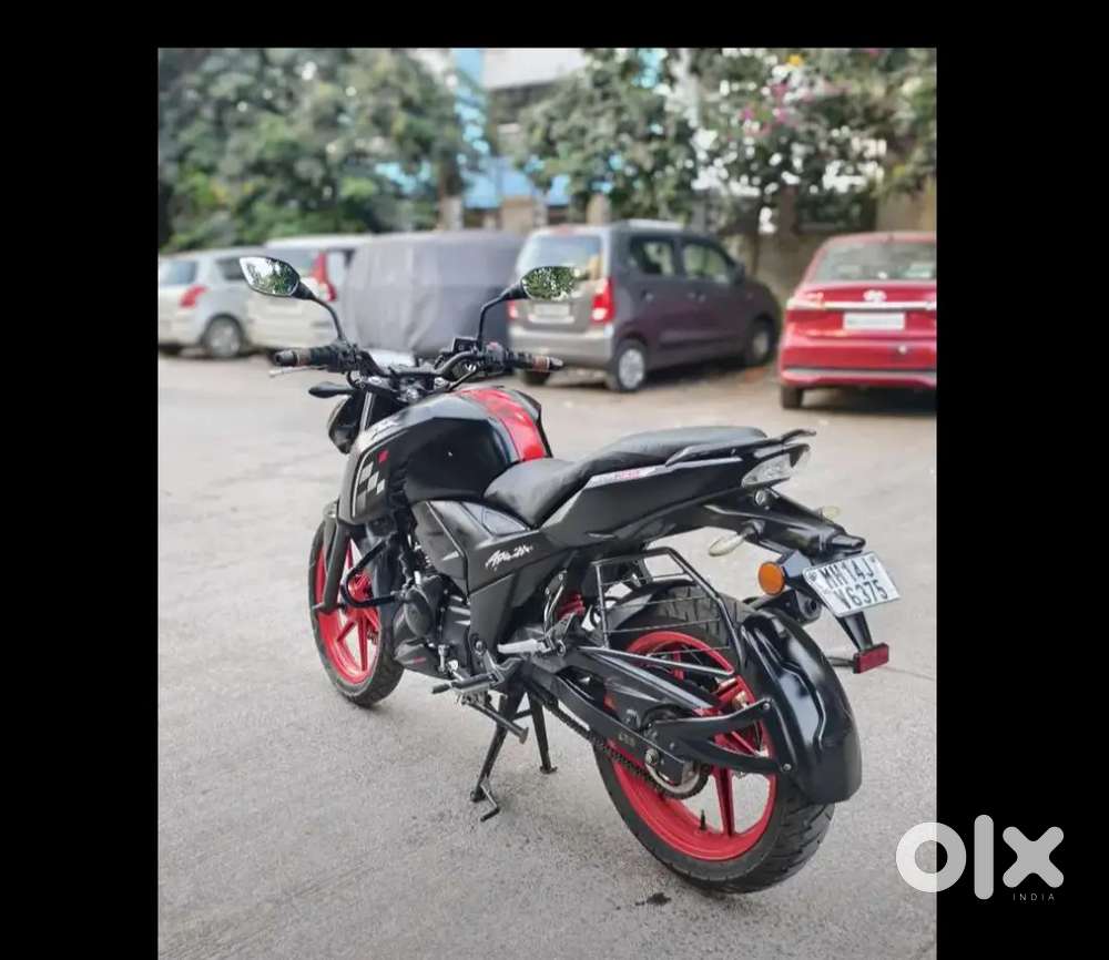 TVS Apache 1604V RTR