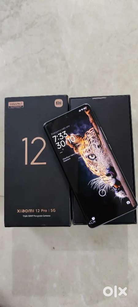xiaomi 12 pro 5G Good condition Box original charger available