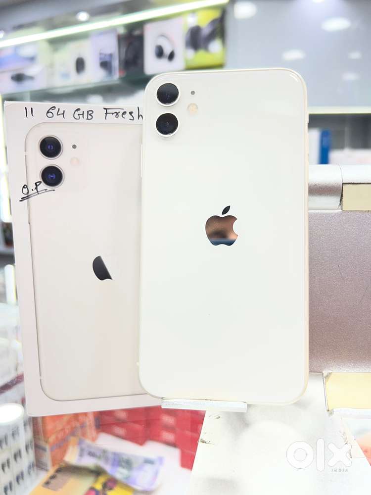 I phone 11 64 gb white (jain mobile)