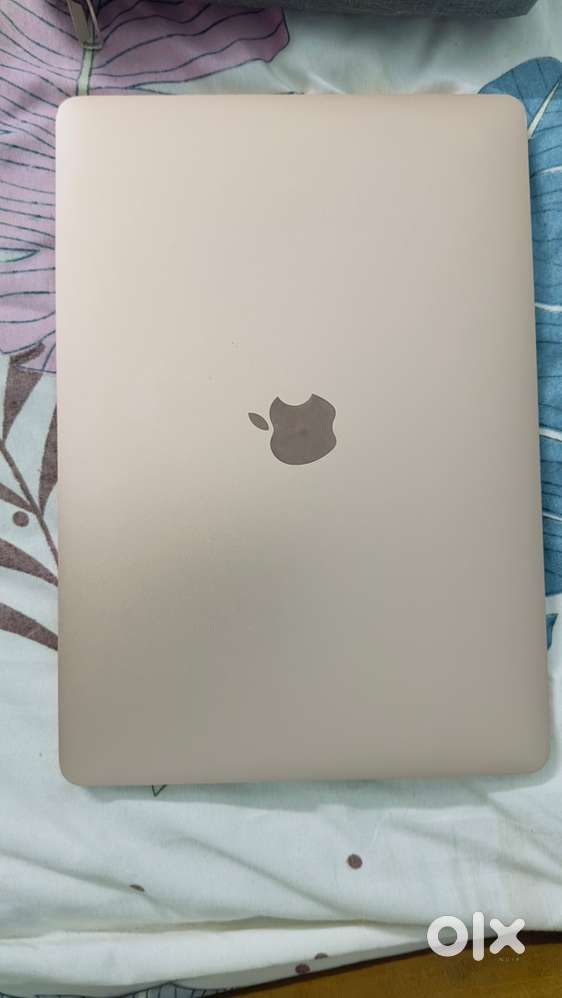Macbook air  laptop 13inch with apple m1 chip