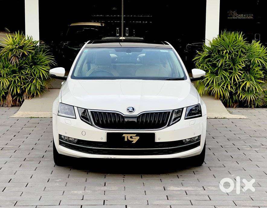 Skoda Octavia 1.8 TSI AT L K, 2018, Petrol