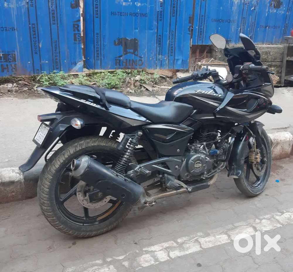 Bajaj pulsar 220f sale or exchange