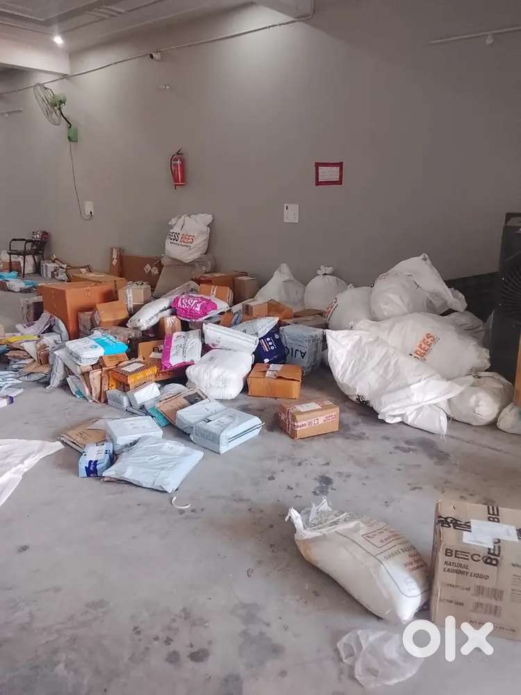 Courier delivery job