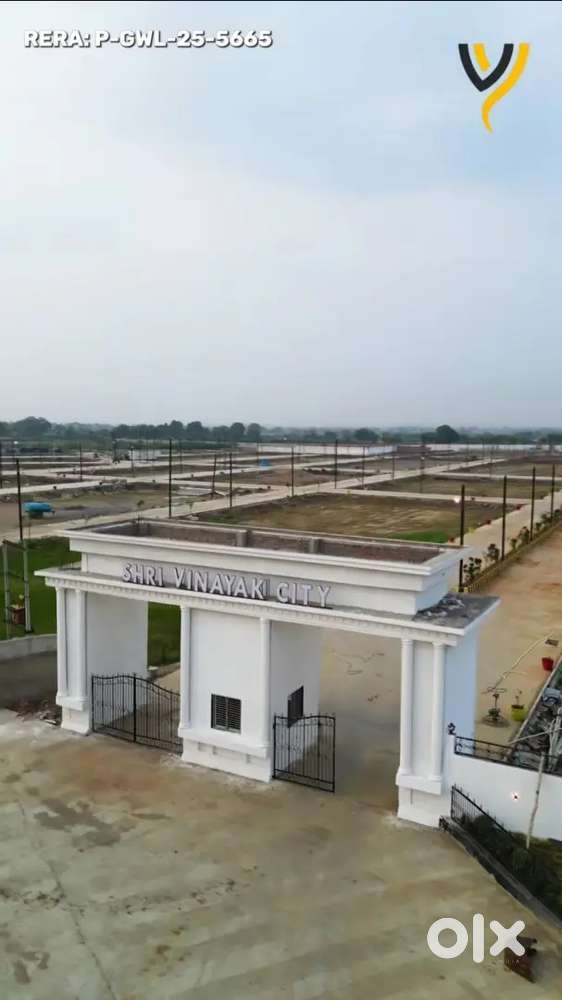 Corner plot on 50 feet road in Rera approved colony