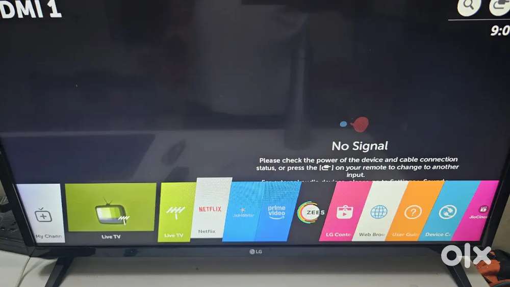 LG 32 inch smart TV