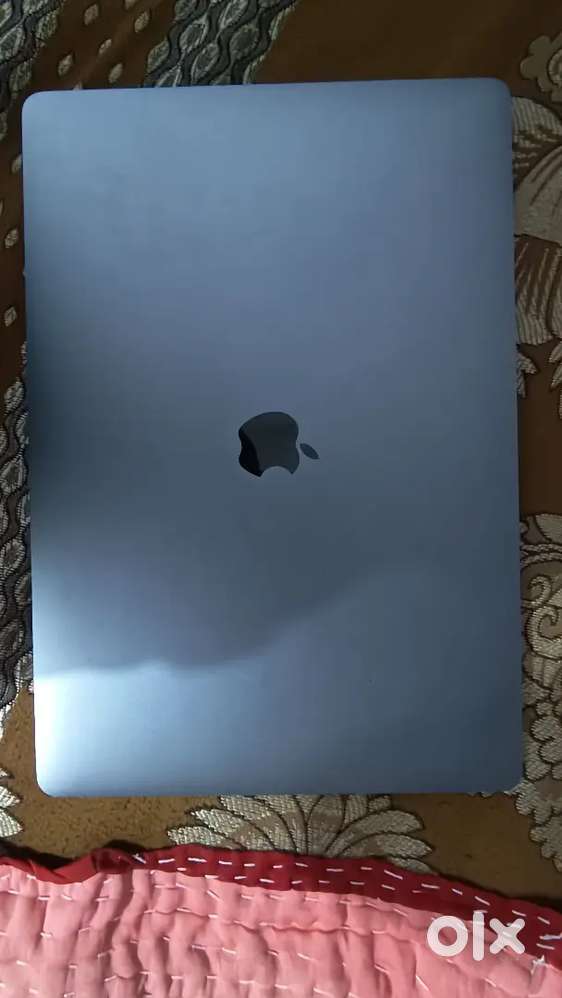 Mackboo pro tachbar ratina display 16/256