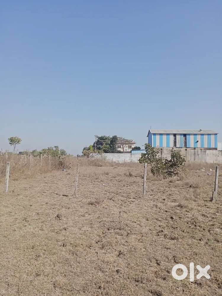 For urgent sale fame house