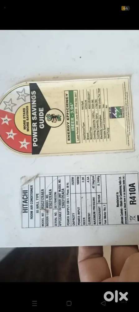 10 yearls old Hitachi AC