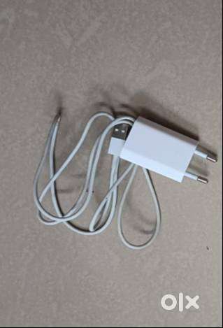 Apple Charger /Adaptors with Cable.
