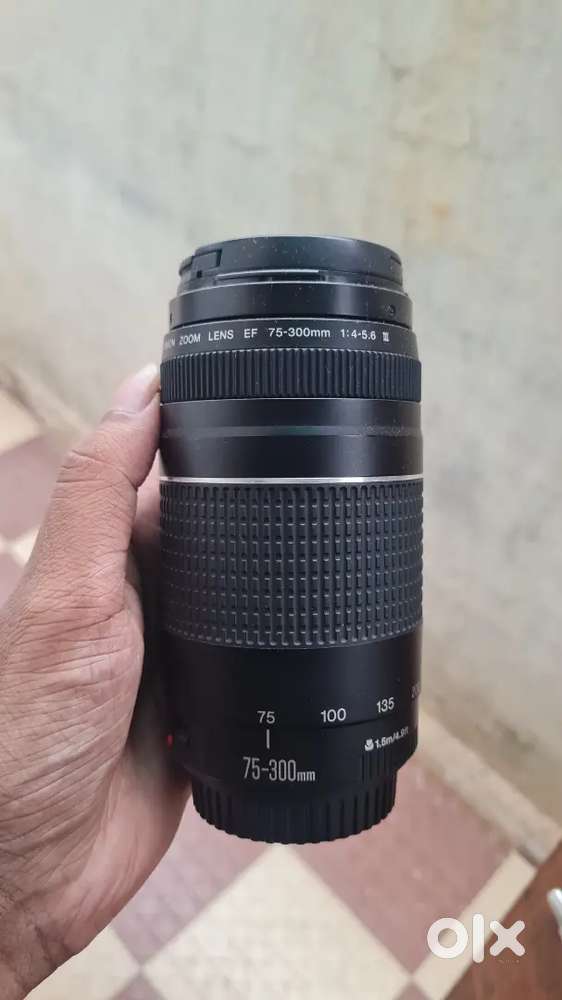 75-300 mm lens