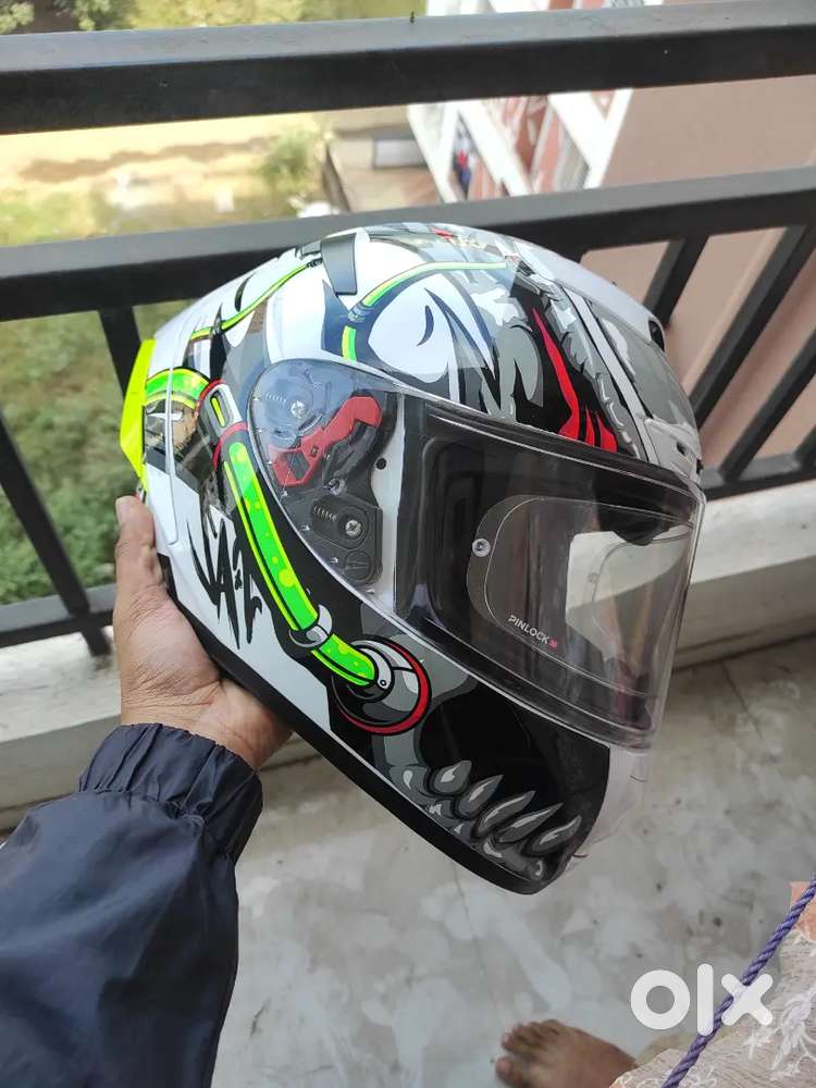 ignite helmet ( L )