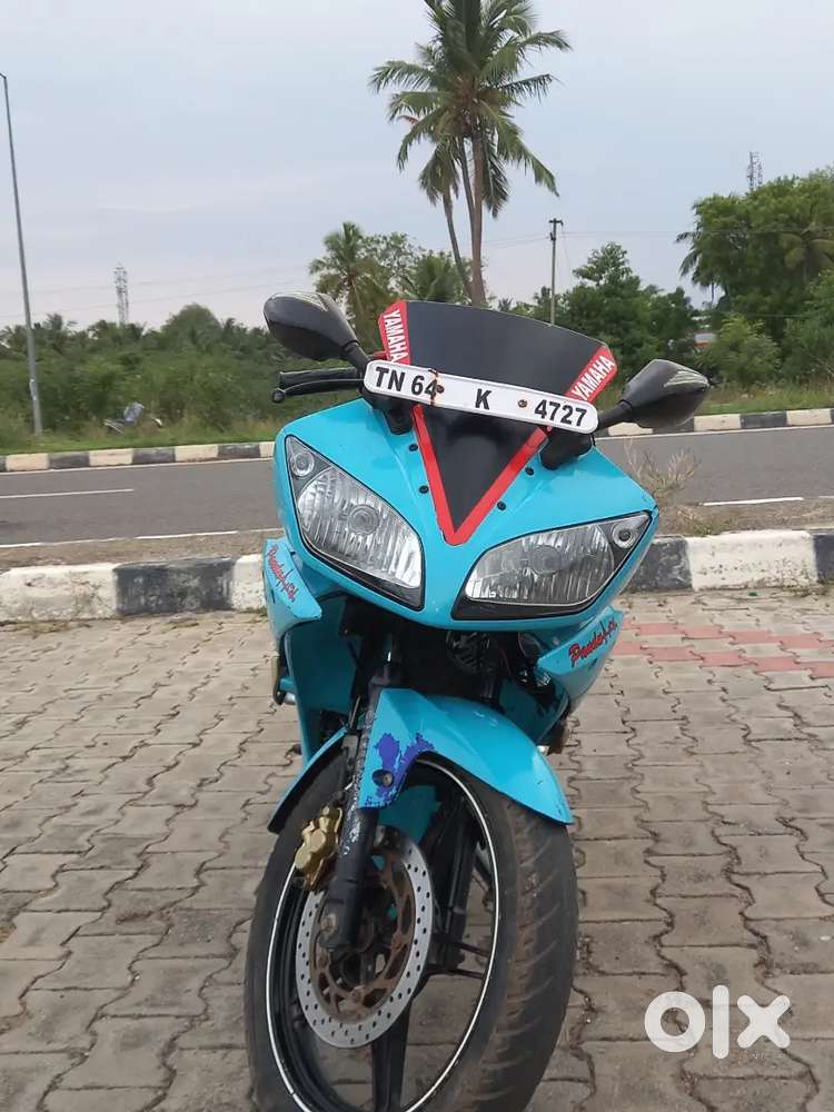 Yamaha R15 version 2 for sale