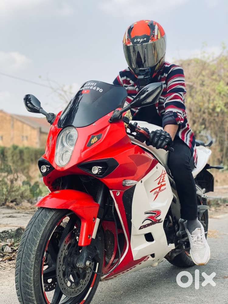 Hyosung gt650r very good condition