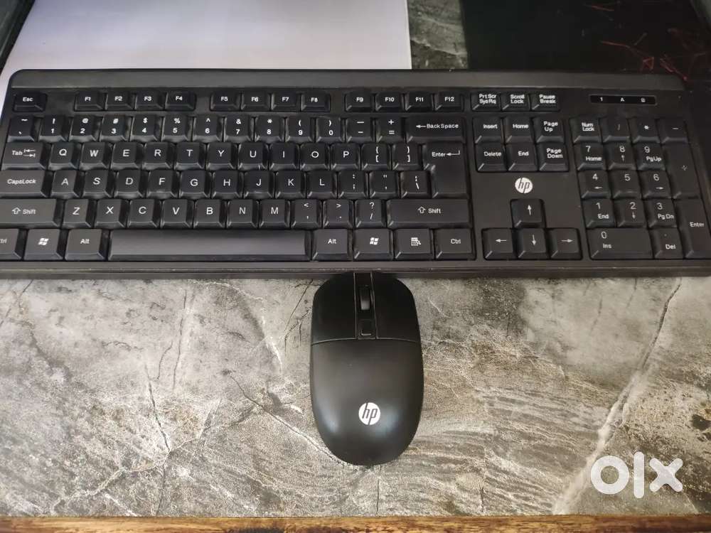 Wireless keyboard with mouse