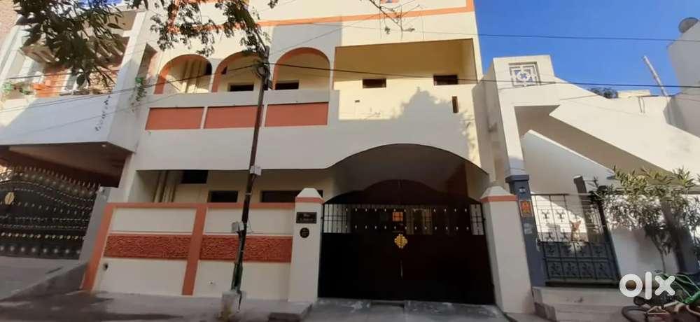 6 Bhk house for sale