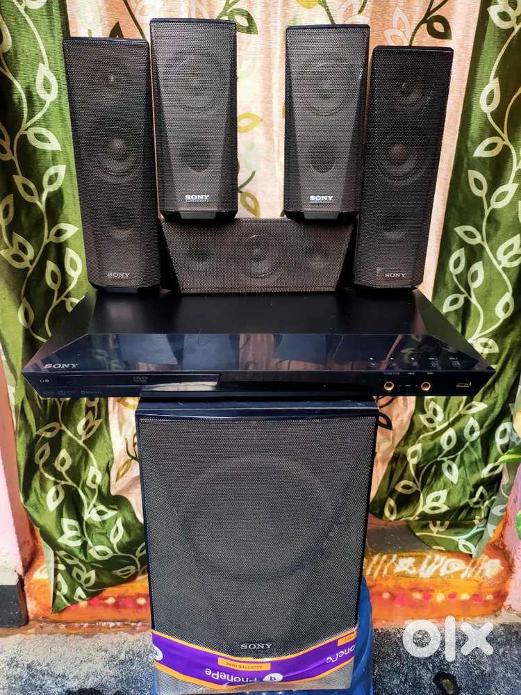 Sony model no-HBD DZ-350 Blutooth,HDMI 1000wats5.1 home theater system