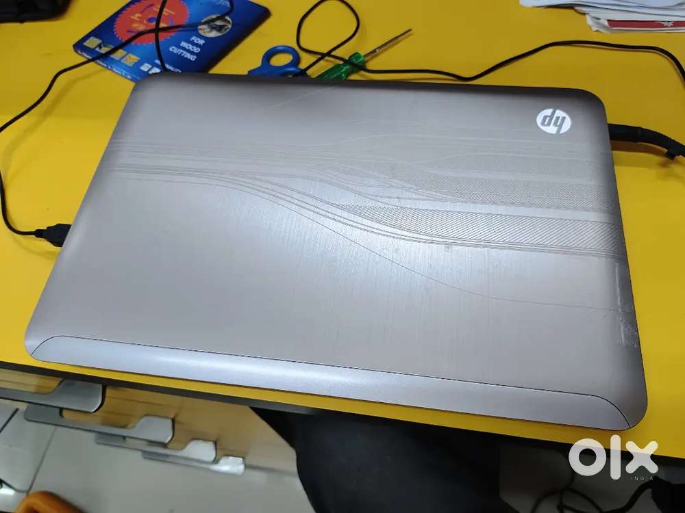 HP Pavilion DM4 Corei5 6gb RAM 500Gb HDD