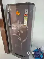 LG Fridge in excellent working condition