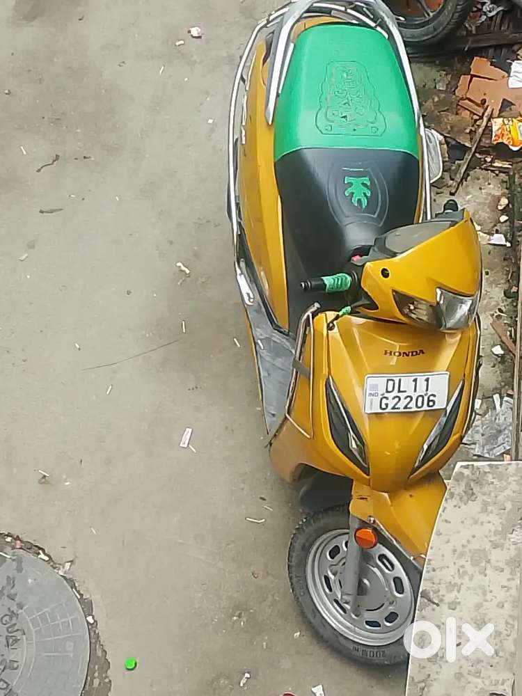 Want to sell 1st owner sealed engine activa 6 g