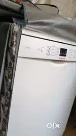 Bosch dishwasher - white colour -excellent condition