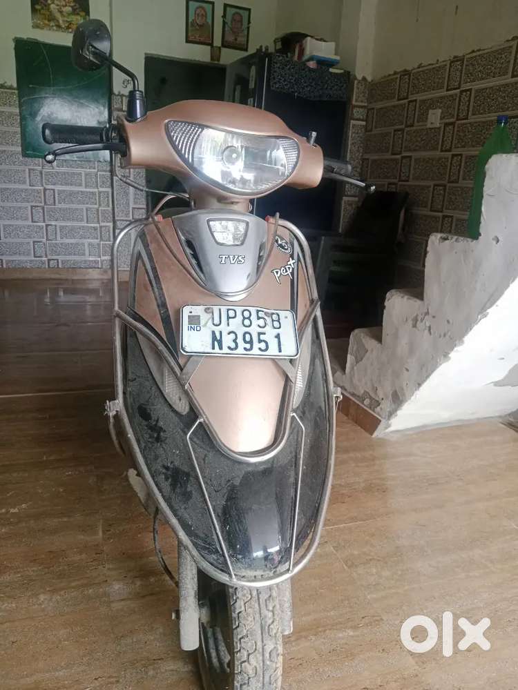 Full on new condition only 13331 chali Hui new brand scooty