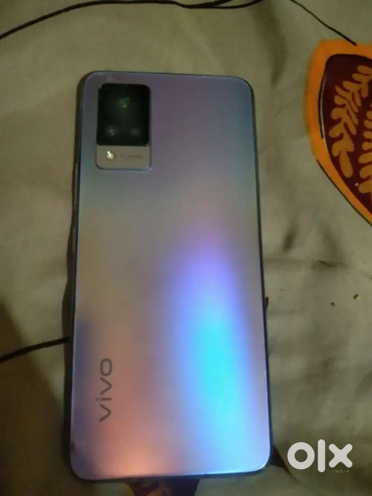 Vivo v21 5g 8/128 only display change