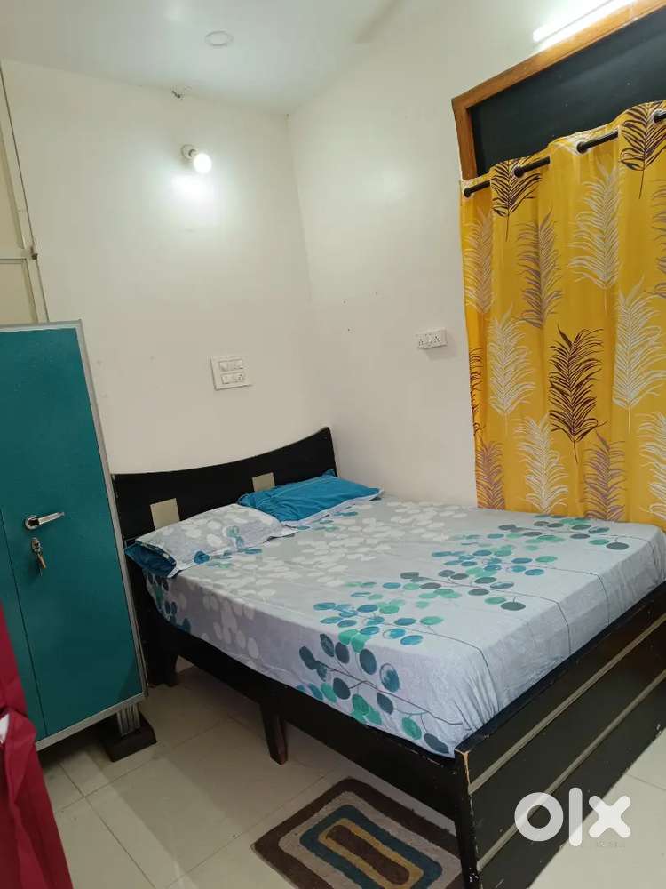 Guest House for Rent in Nelakondapally Main Road
