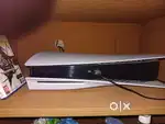 Ps5 with extra dualsense and 8 physical discs with apc ups