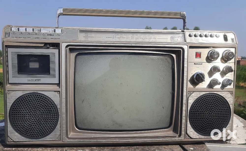 Antique tv includes radio tap