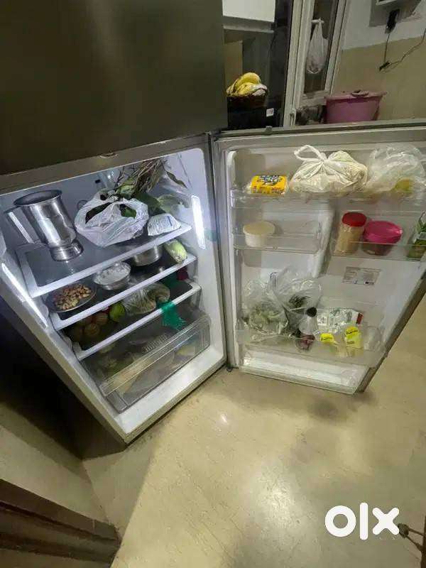 Samsung double door refrigerator for sale