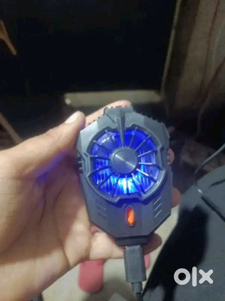 Gaming Phone Cooler! Stop overheat/lag. Blue LED. New.
