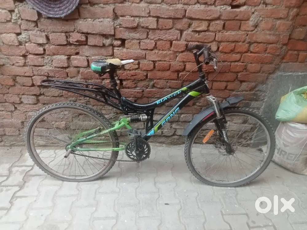 Hero ki cycle do pahiyon wali