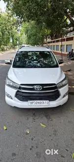 Toyota Innova Crysta 2.4 G MT, 2017, Diesel