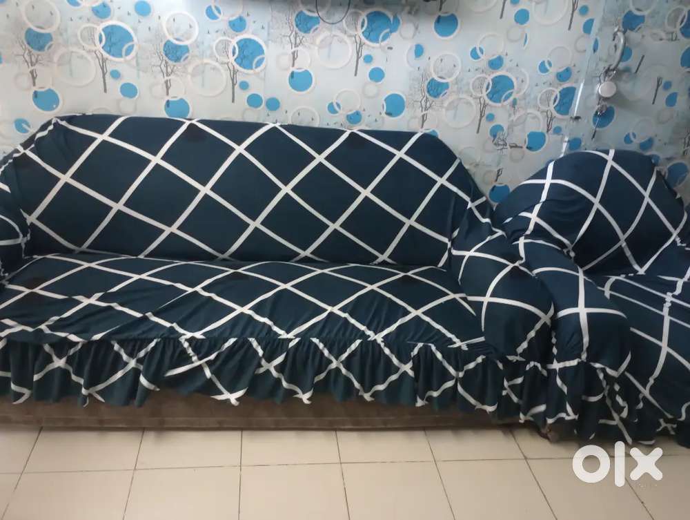 5 seater sofa for Rs 5000