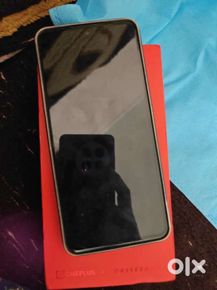 One plus 10 R /12 GB /256 GB model